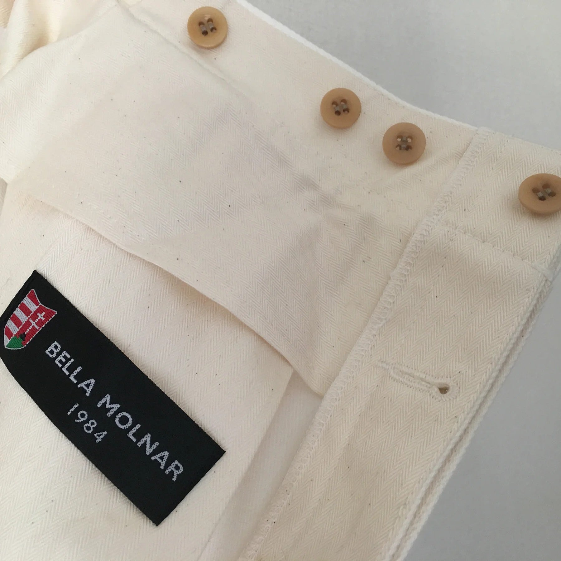 cleaveland×BELLA MOLNAR<br> : commander<br> « Sacs Budapest » 50d