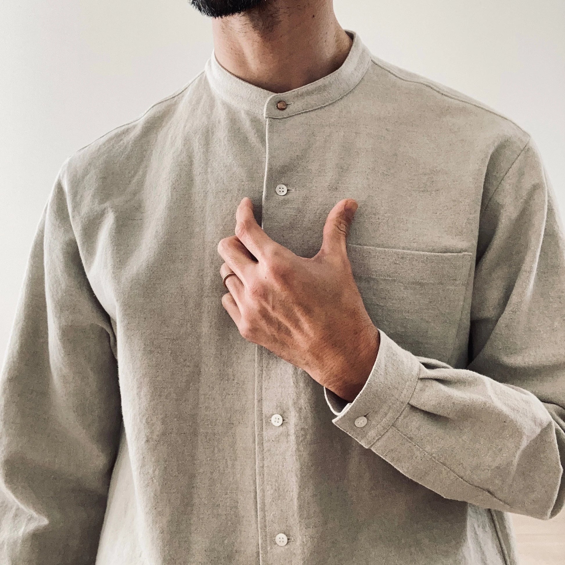 Cleaveland × Bella Molnar<br> « Habille le tricheur » eddie(petit)11<br> de l'édition limitée ofb