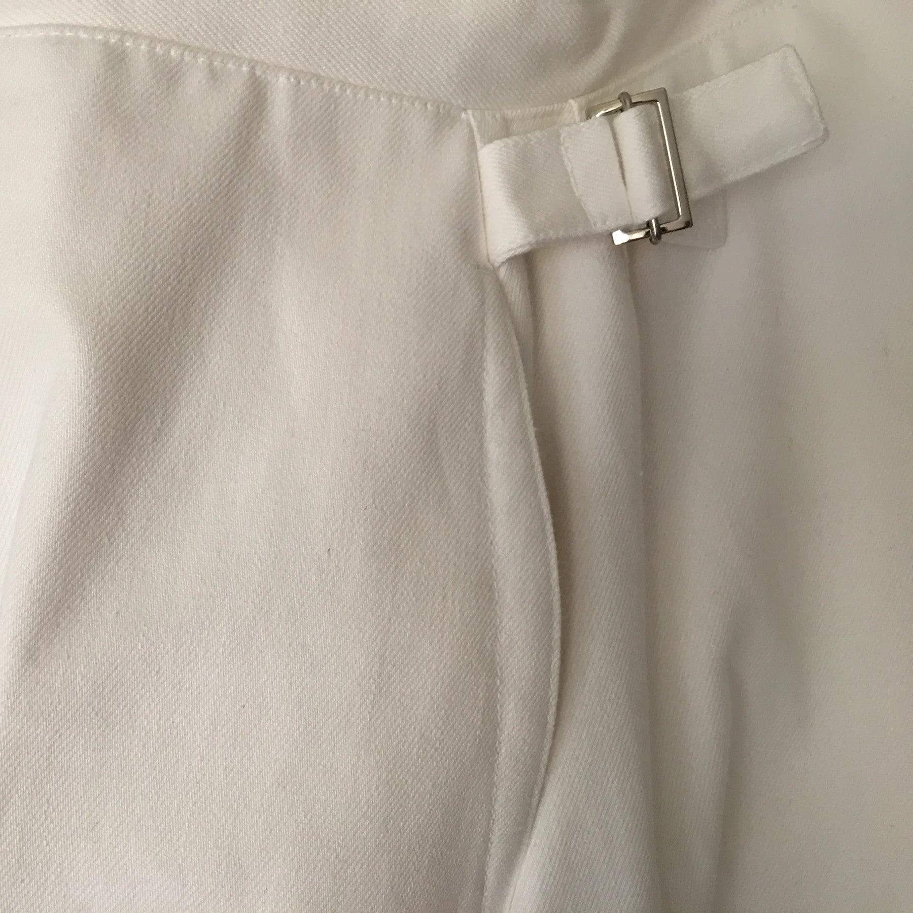 cleaveland×BELLA MOLNAR<br> : commander<br> « Sacs Budapest » 50d