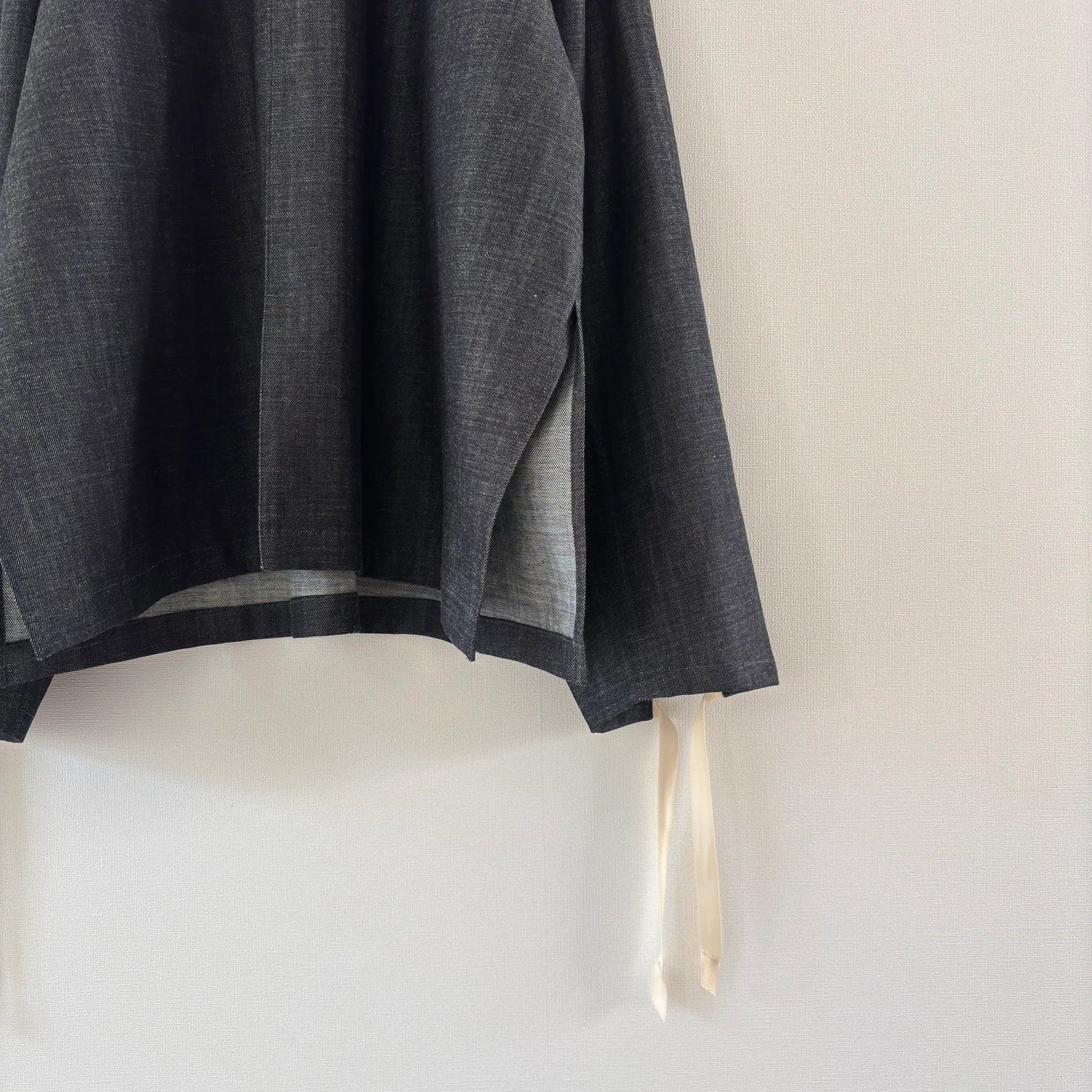 cleaveland×BELLA MOLNAR<br> : to order<br> “Aunt's blouse originals“ vld