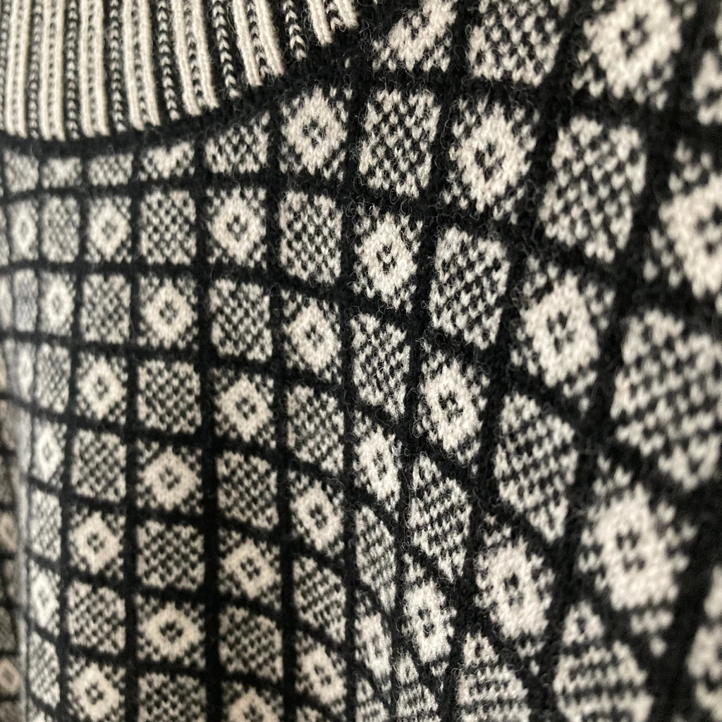 cleaveland<br> "Small town"<br> Re/cardigan Black mw