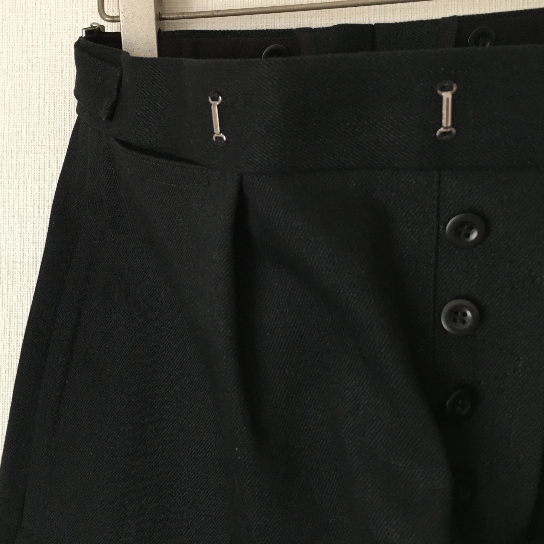 cleaveland×BELLA MOLNAR<br> : commander<br> « Cric à goulot d'étranglement » 50d