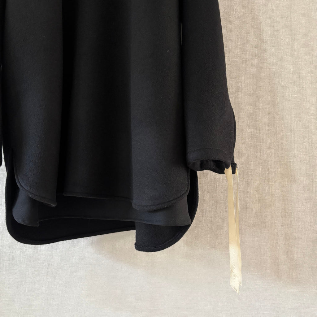 cleaveland×BELLA MOLNAR  <br>: to order<br> "Distressed to this" r.carpet/c.blend