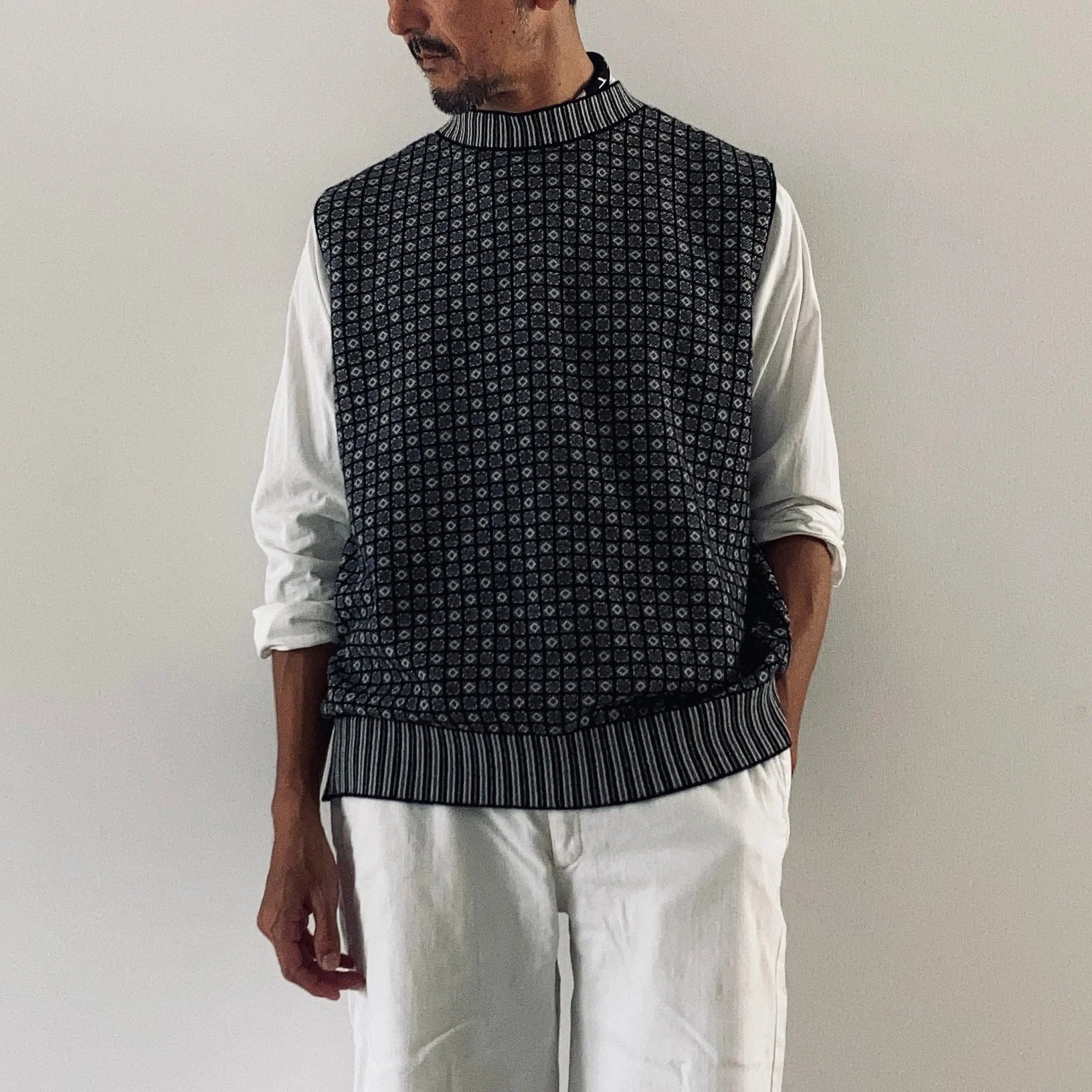 Cleaveland<br> "Petite ville"<br> Re/vest Noir mw