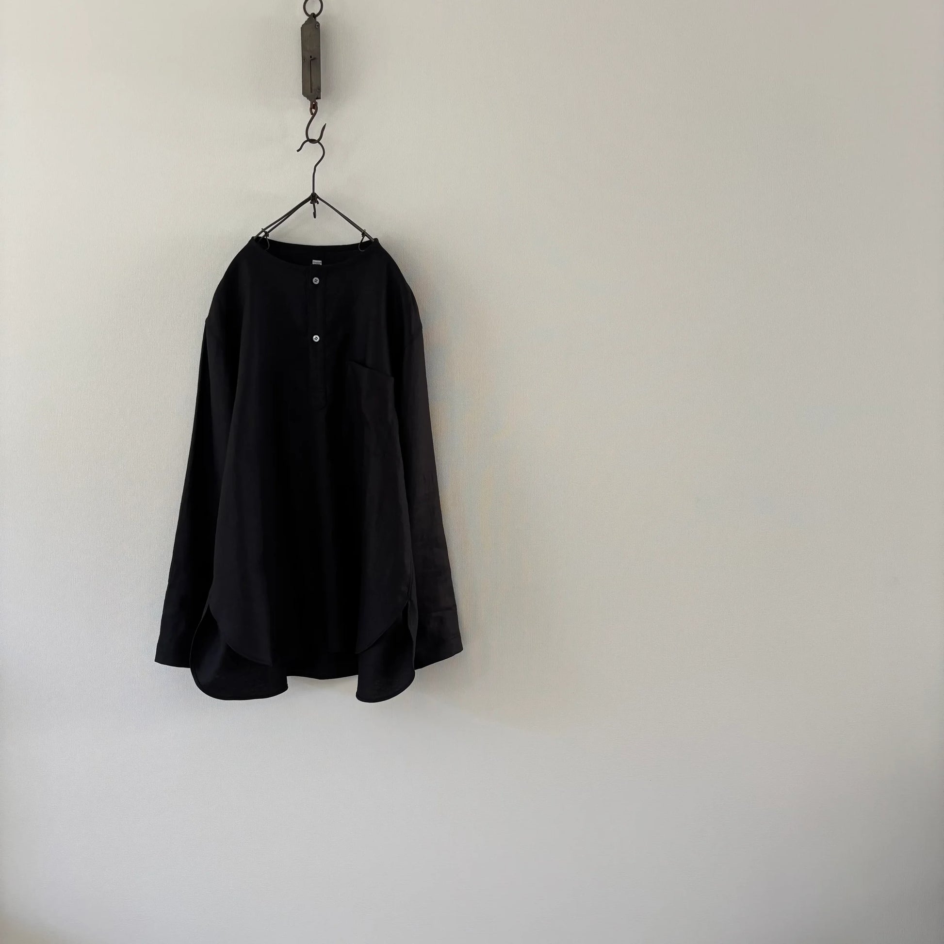 cleaveland×BELLA MOLNAR<br> : commander<br> « Chemise TV » pile