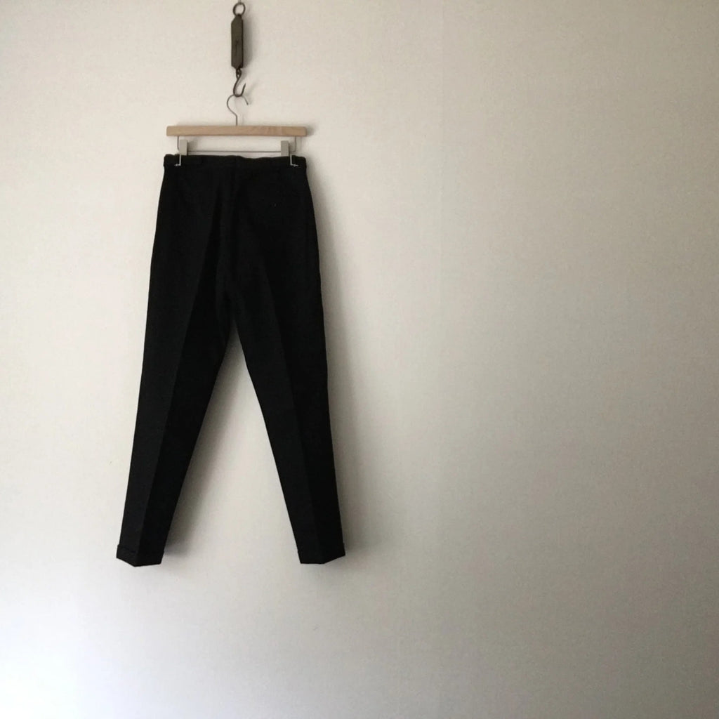 cleaveland×BELLA MOLNAR<br> : commander<br> « Cric à goulot d'étranglement » 50d