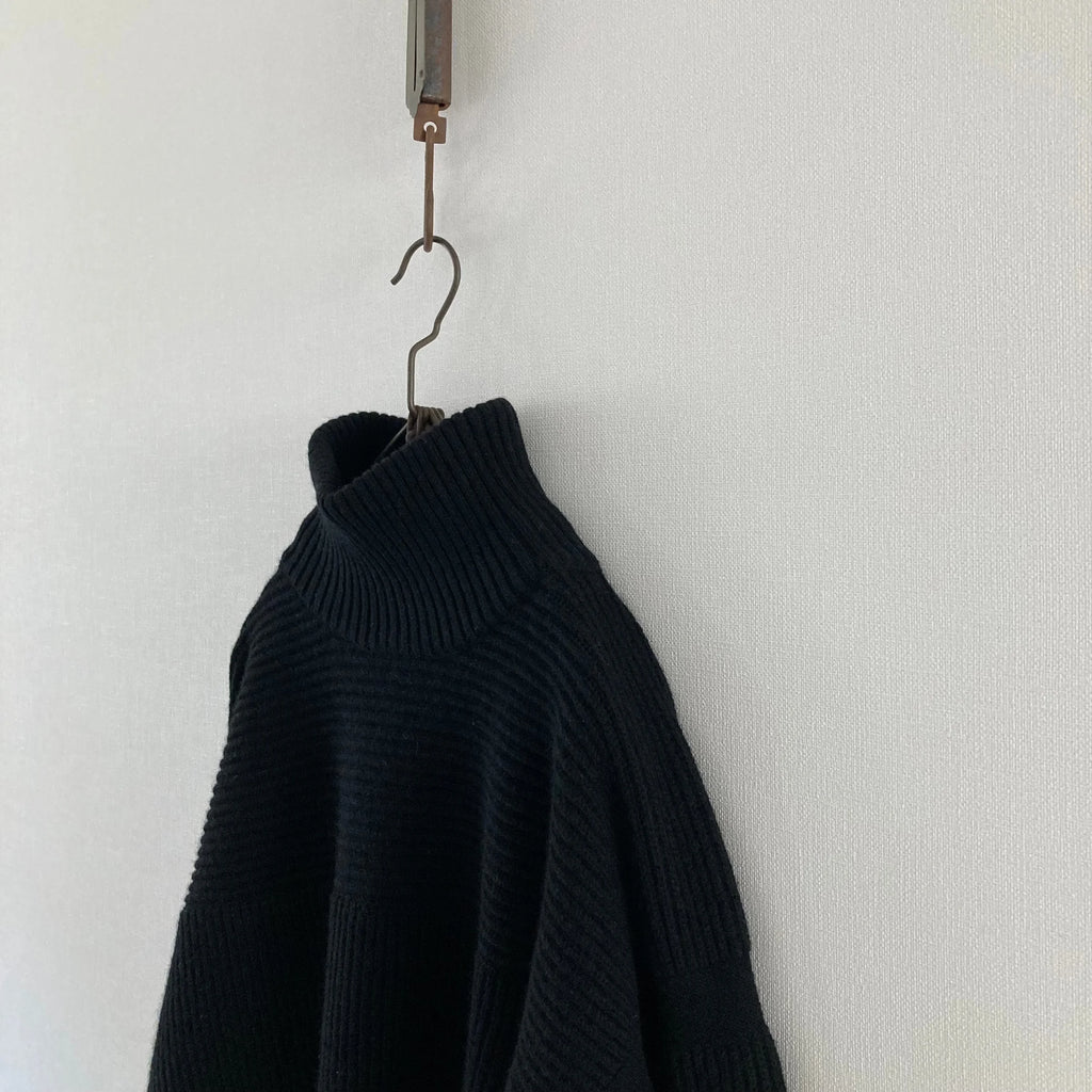 Cleaveland<br> « Le nouveau monde »<br> Pull à manches longues noir