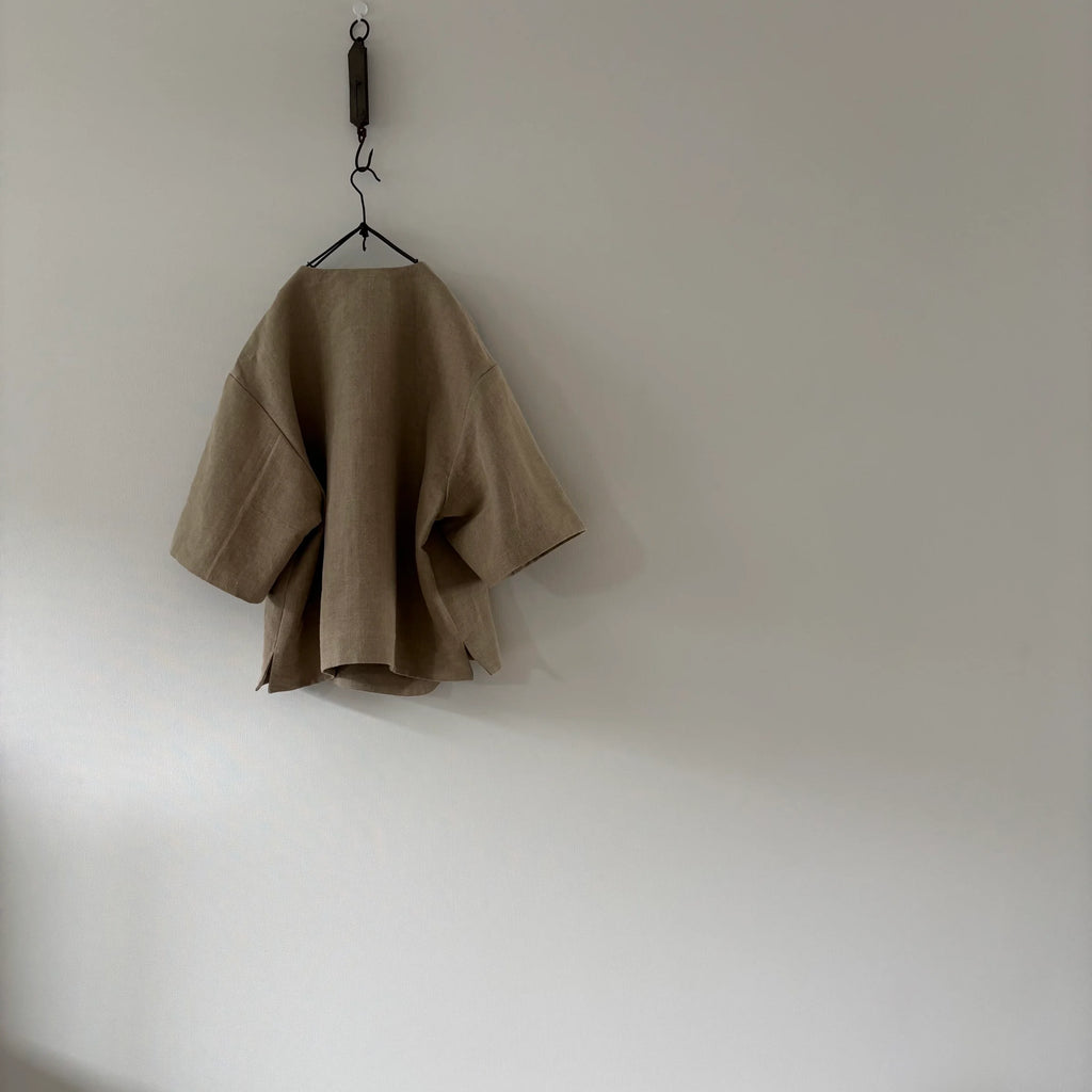 cleaveland×BELLA MOLNAR<br> : to order<br> “Play vest” with MUSO sleeves vfl