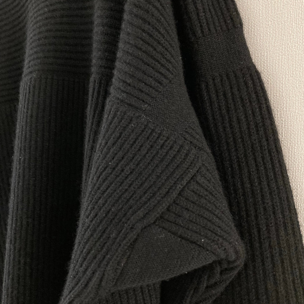 Cleaveland<br> « Le nouveau monde »<br> Pull à manches longues noir