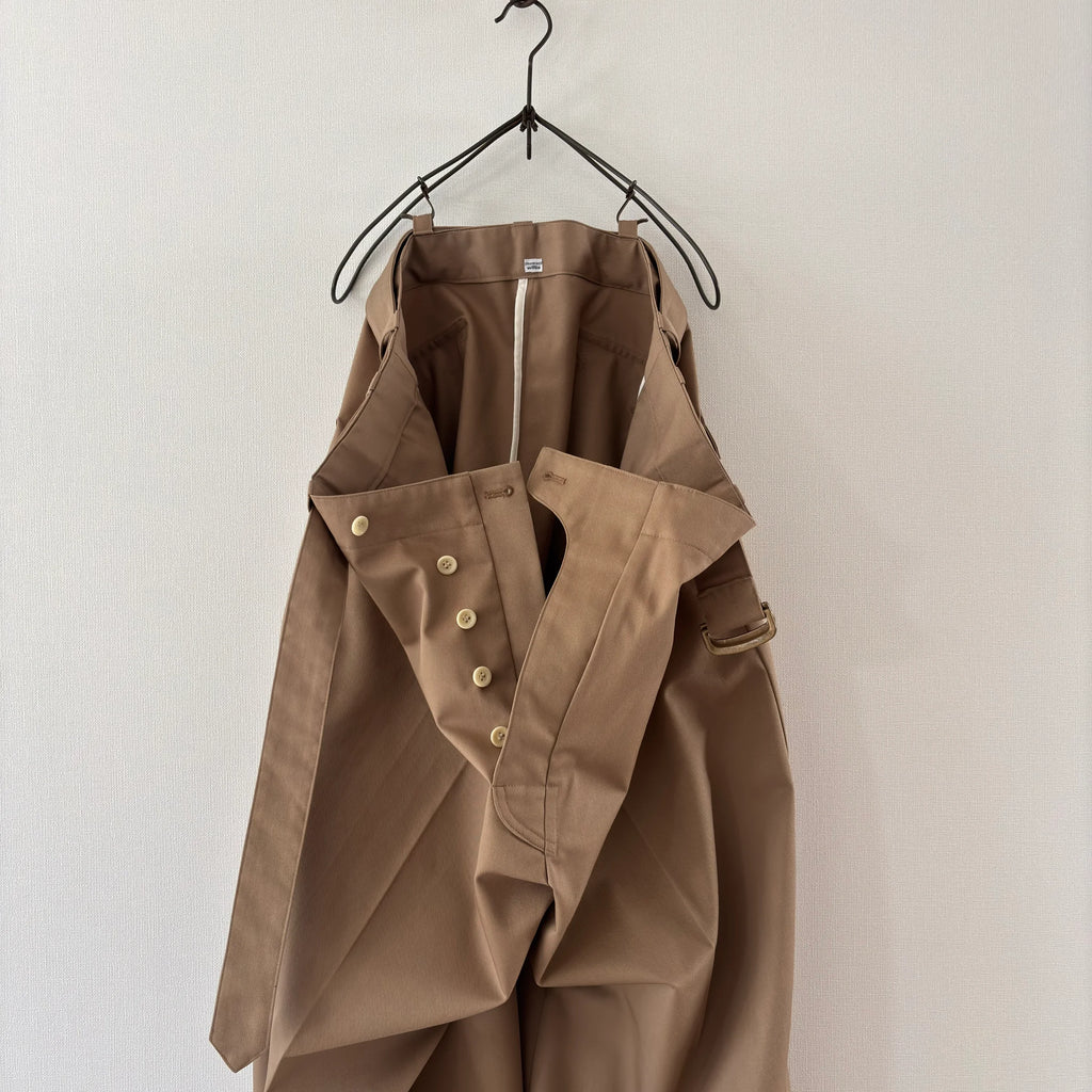 cleaveland×BELLA MOLNAR<br> : commander<br> « Revenez demain » 25 MMT